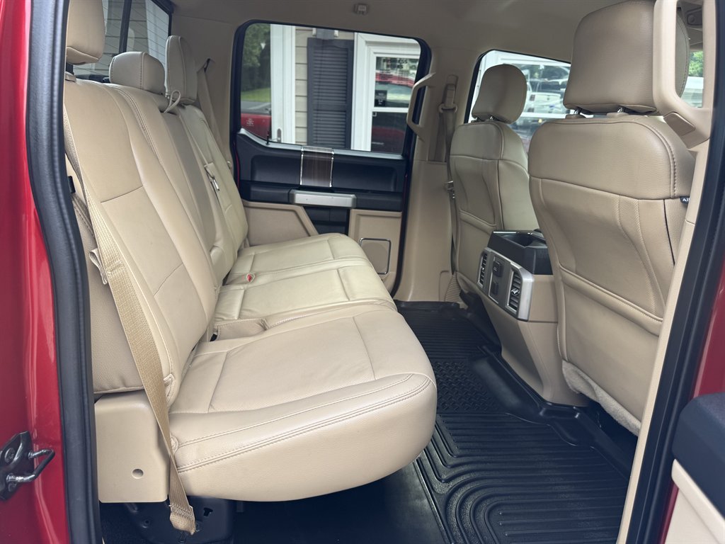 2015 Ford F150 - $25,800
