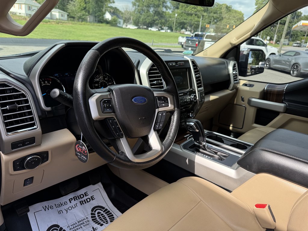 2015 Ford F150 - $25,800