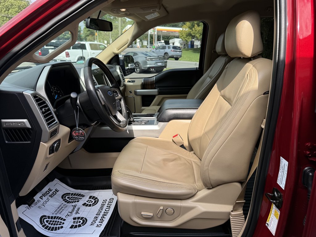 2015 Ford F150 - $25,800