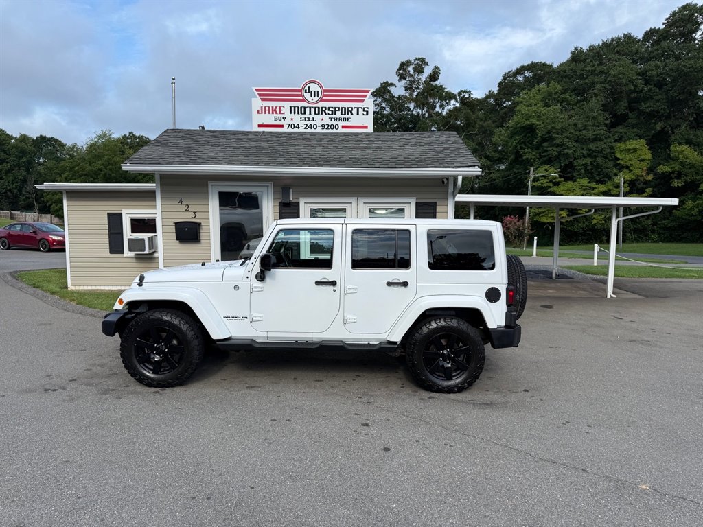 2014 Jeep Wrangler - $15,800