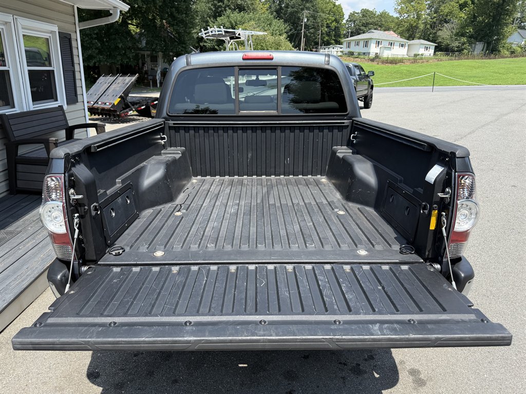 2013 Toyota Tacoma - $17,500