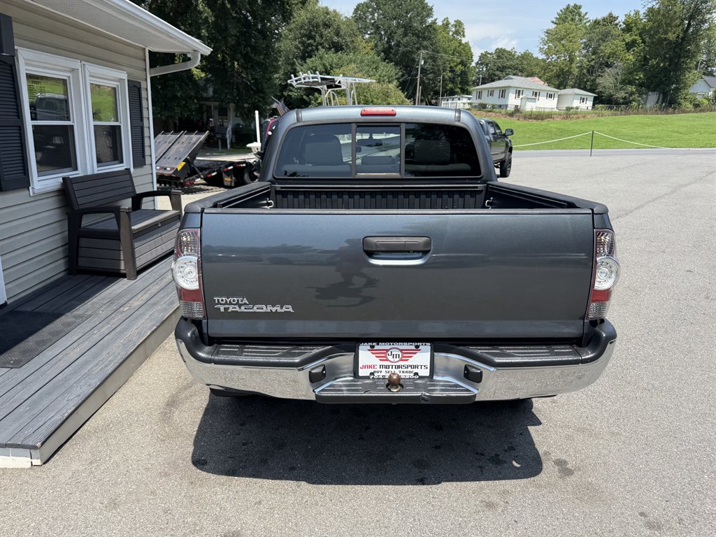 2013 Toyota Tacoma - $17,500