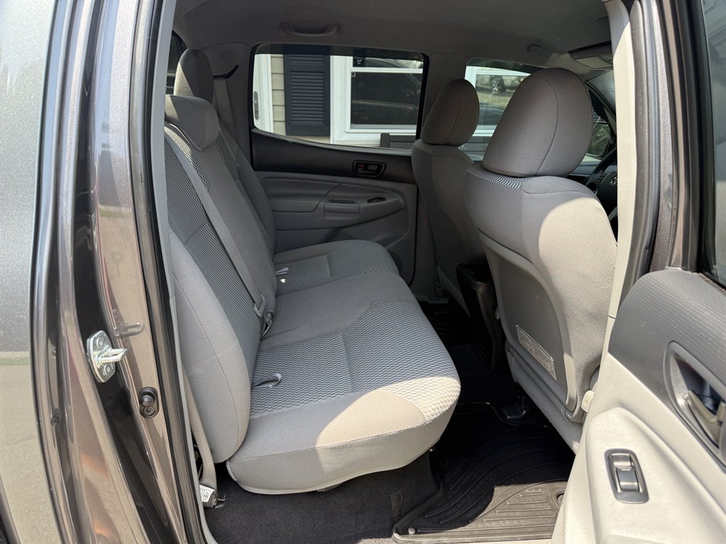 2013 Toyota Tacoma - $17,500