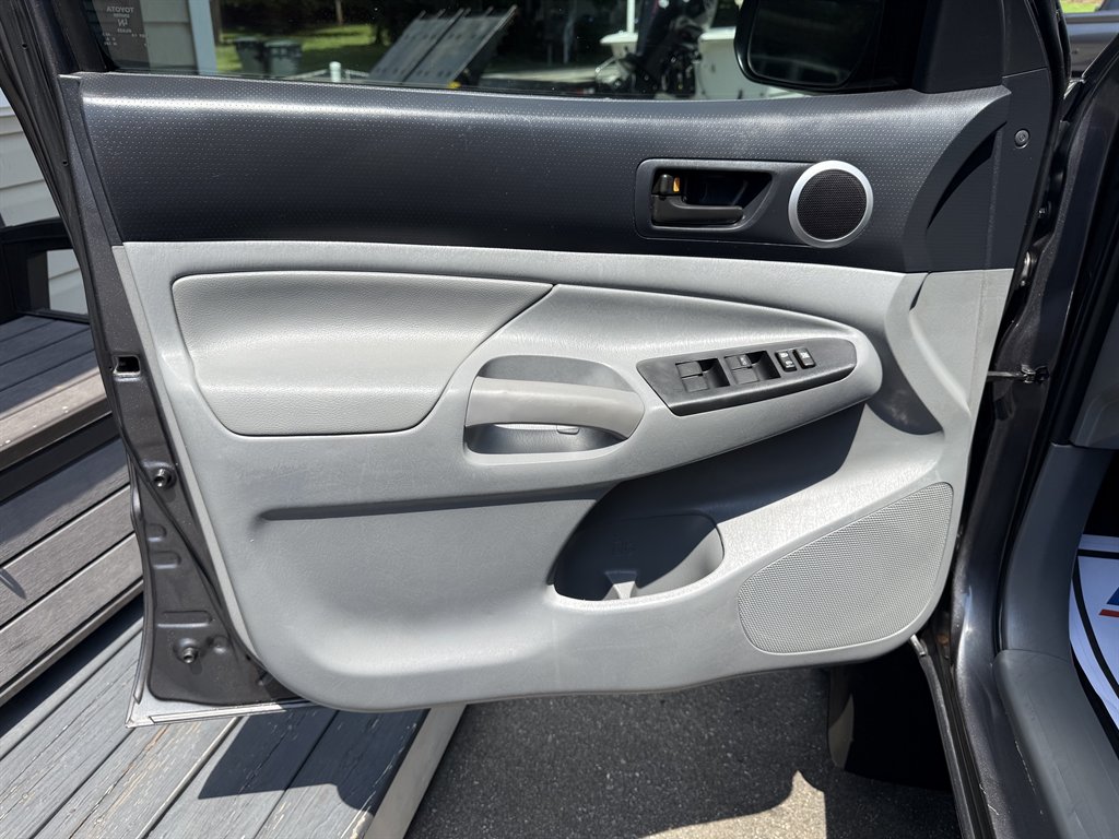 2013 Toyota Tacoma - $17,500