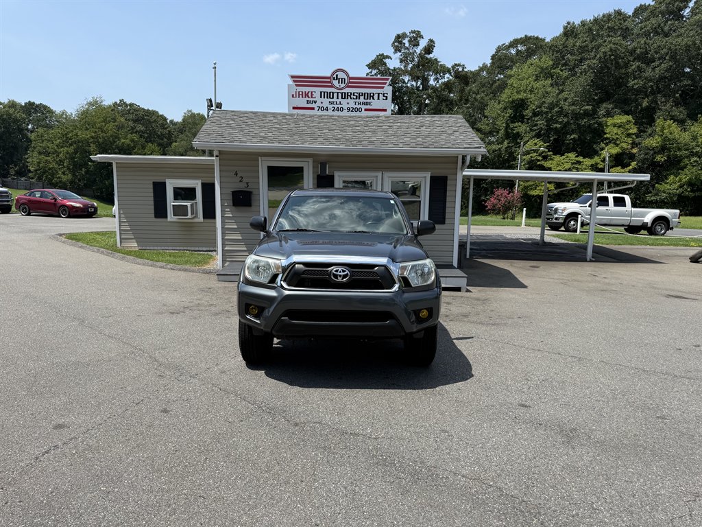 2013 Toyota Tacoma - $17,500