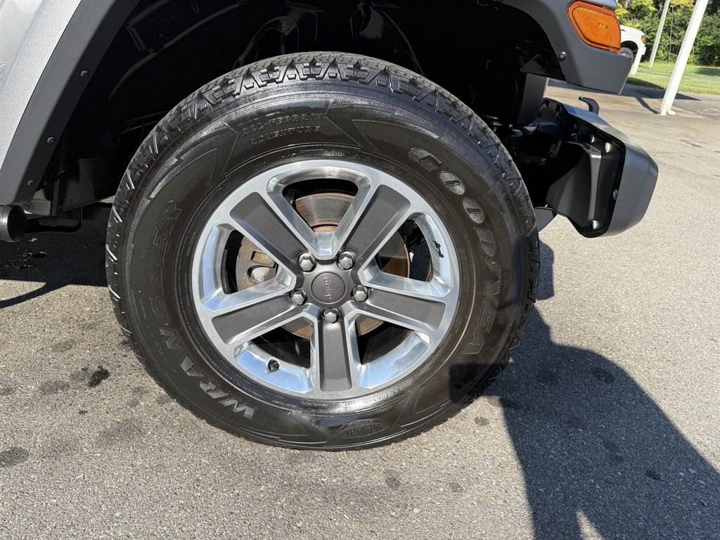 2018 Jeep Wrangler - $23,800
