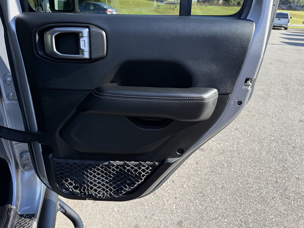 2018 Jeep Wrangler - $23,800