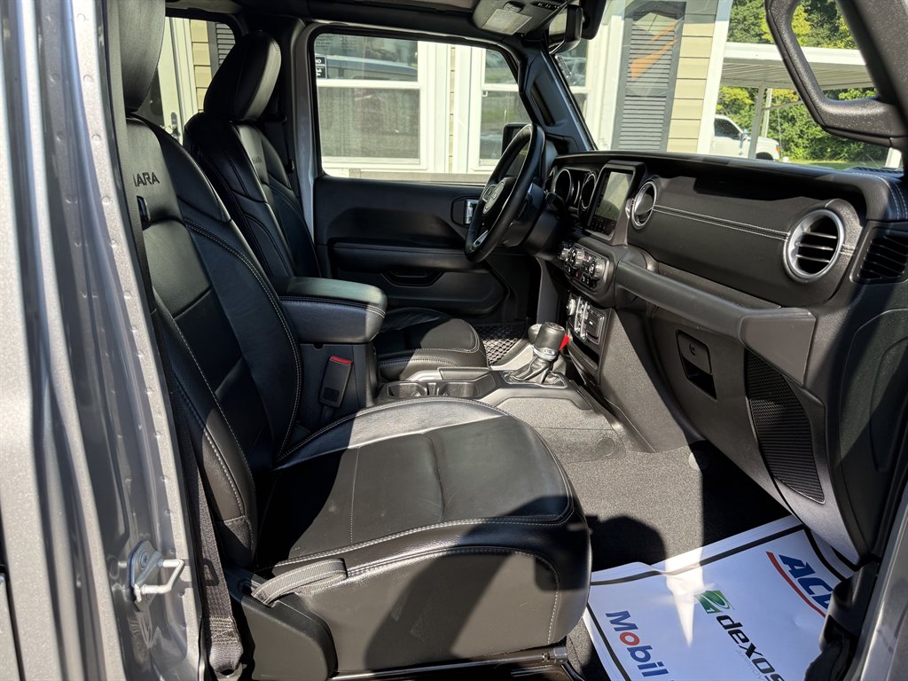 2018 Jeep Wrangler - $23,800