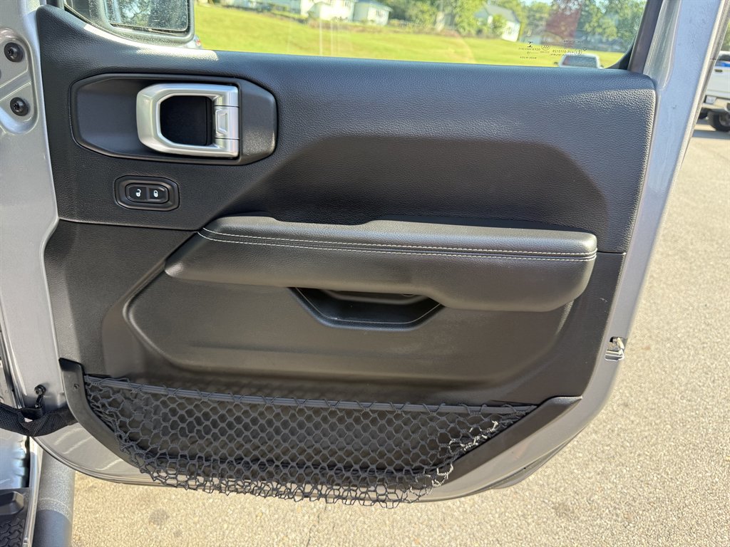 2018 Jeep Wrangler - $23,800