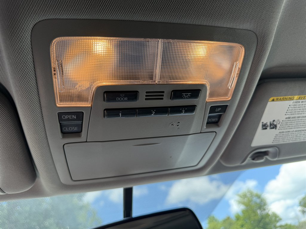 2014 Toyota Highlander - $16,800