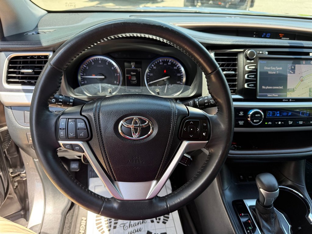 2014 Toyota Highlander - $16,800
