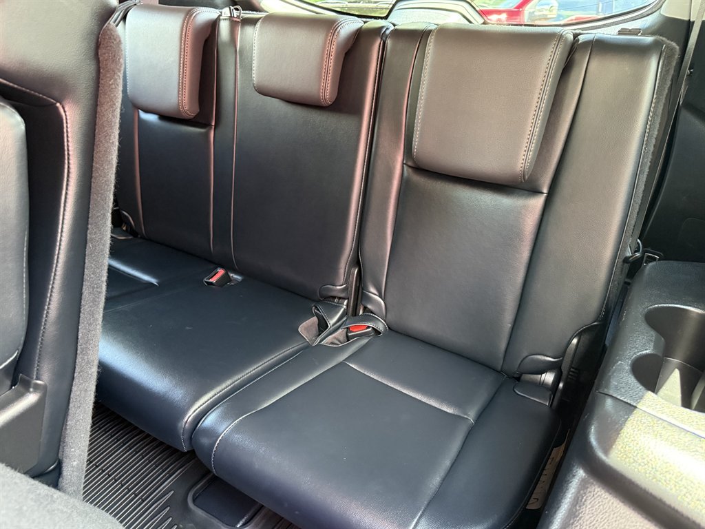 2014 Toyota Highlander - $16,800