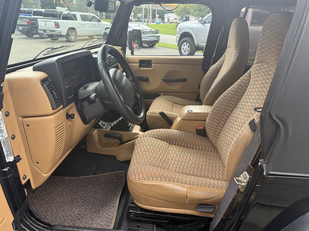1998 Jeep Wrangler - $8,800