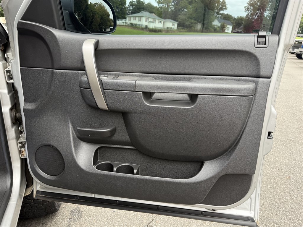 2011 Chevrolet Silverado - $13,800
