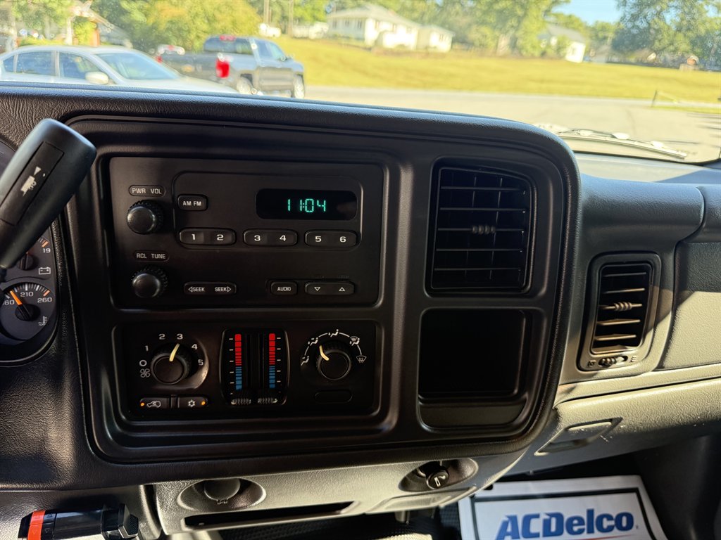 2005 Chevrolet Silverado - $12,800