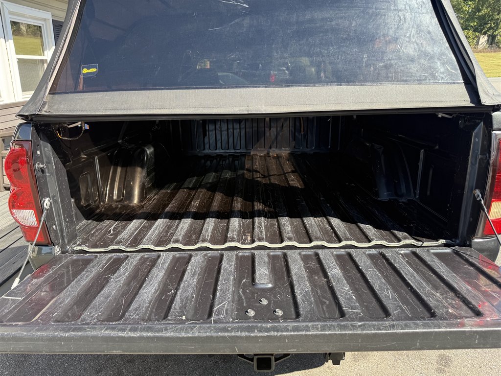 2005 Chevrolet Silverado - $12,800