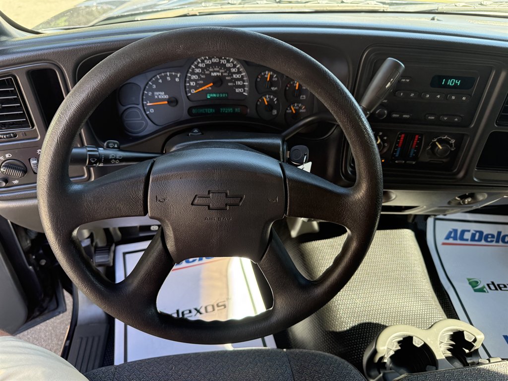 2005 Chevrolet Silverado - $12,800