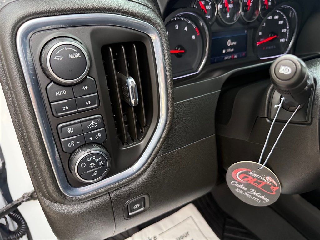 2022 Chevrolet Silverado Hd - $45,800