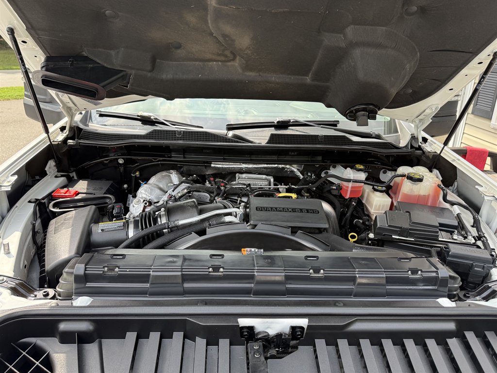 2022 Chevrolet Silverado Hd - $45,800