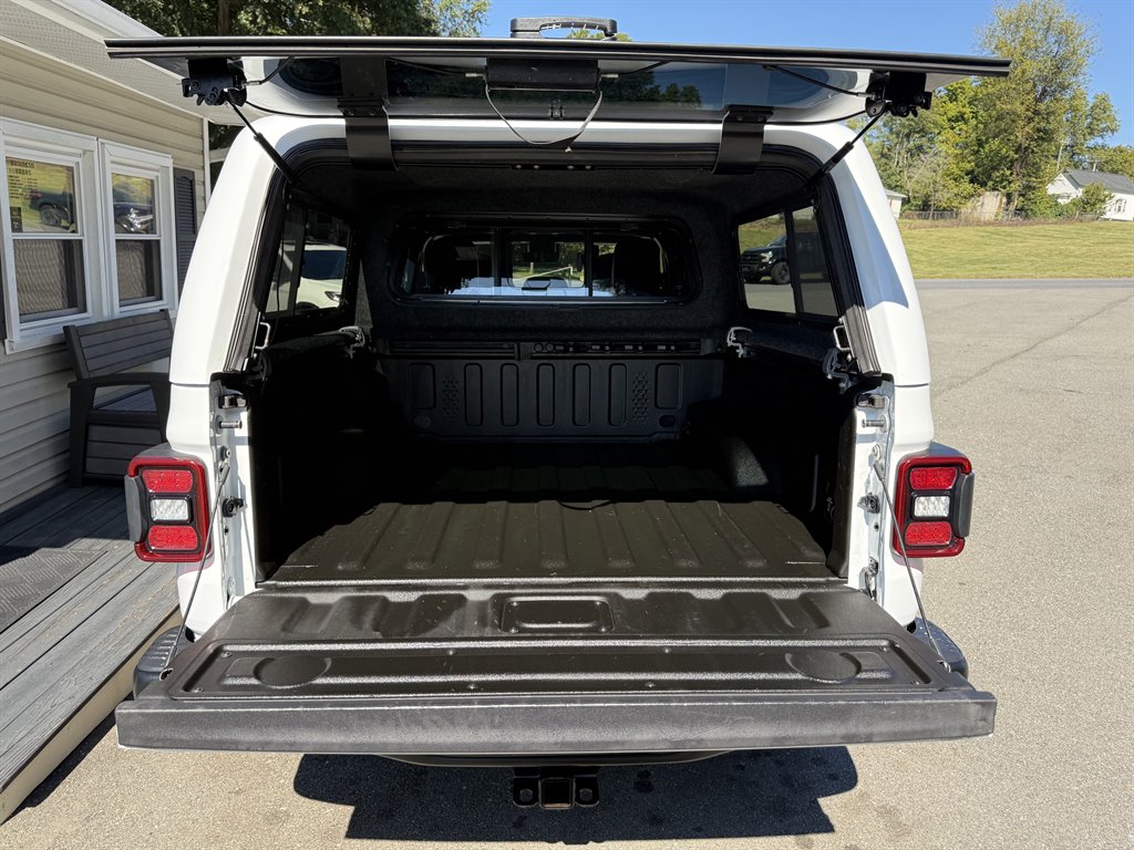 2020 Jeep Gladiator - $22,800