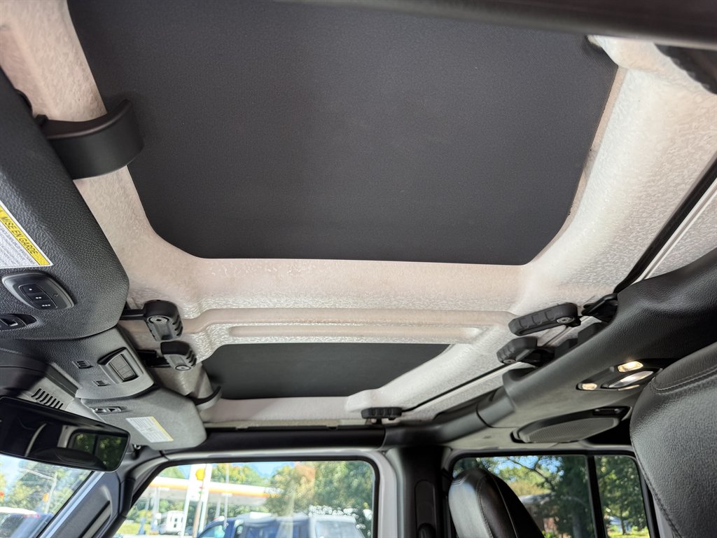 2020 Jeep Gladiator - $22,800