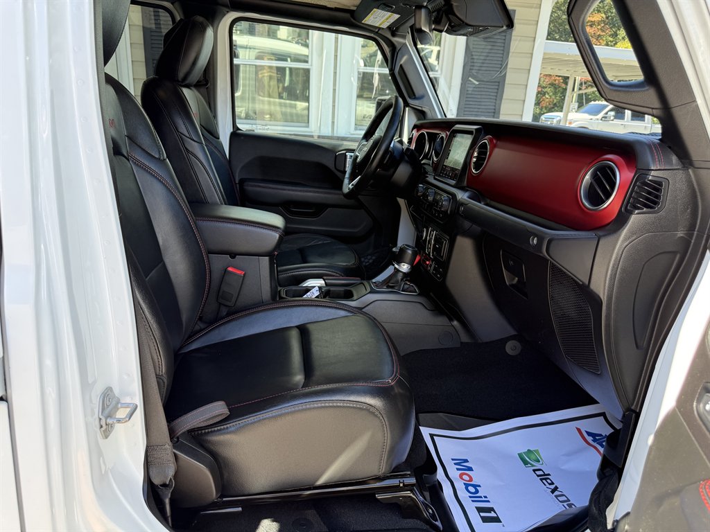 2020 Jeep Gladiator - $22,800