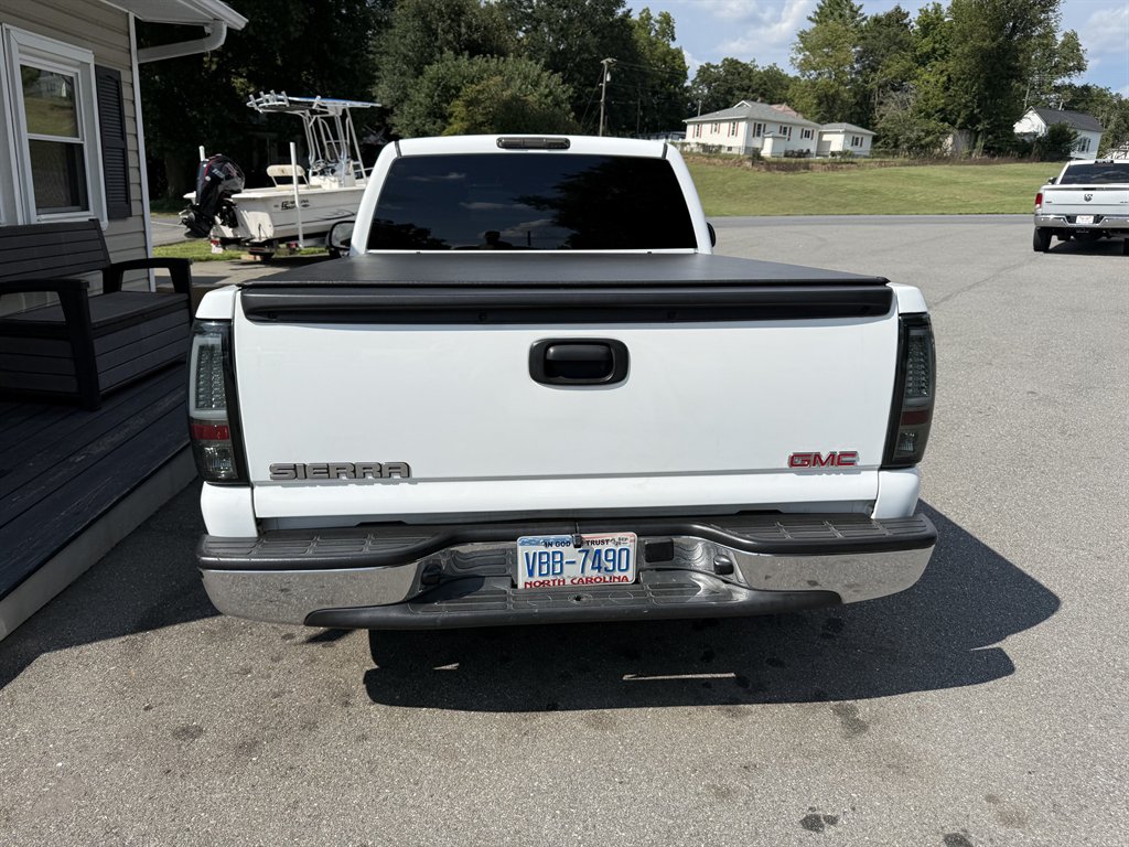 2004 GMC Sierra - $18,000