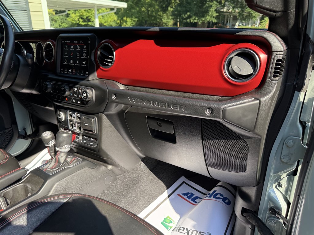 2023 Jeep Wrangler - $37,800