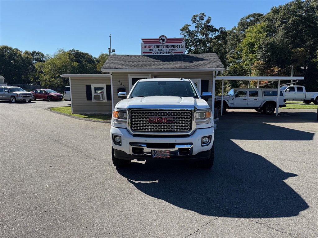 2015 GMC Sierra - $34,800