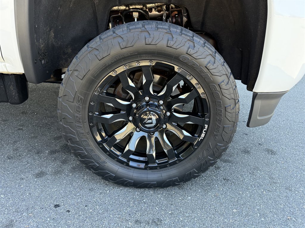 2015 GMC Sierra - $34,800