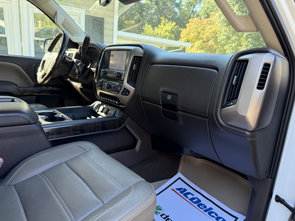 2015 GMC Sierra - $34,800