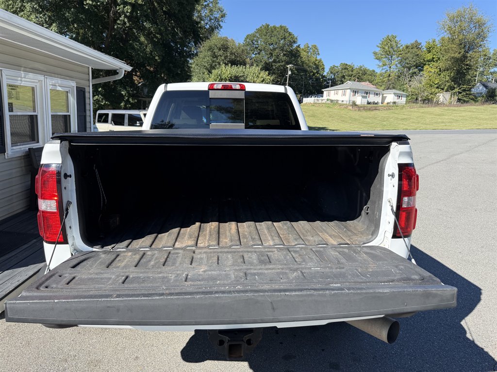 2015 GMC Sierra - $34,800