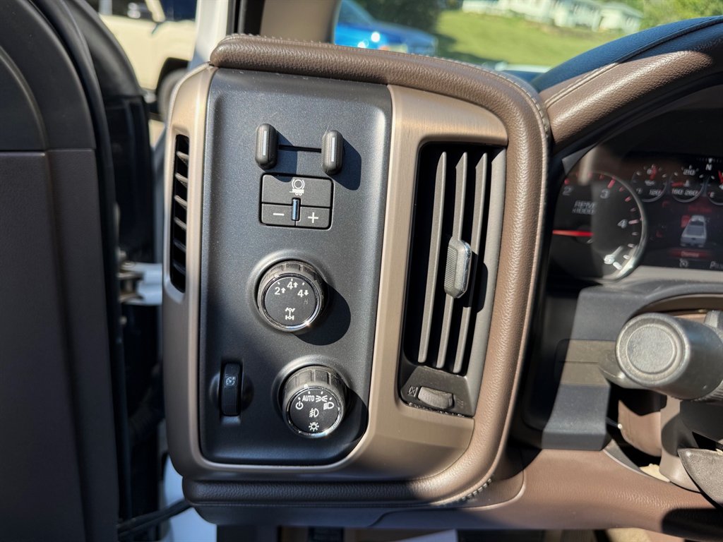 2015 GMC Sierra - $34,800