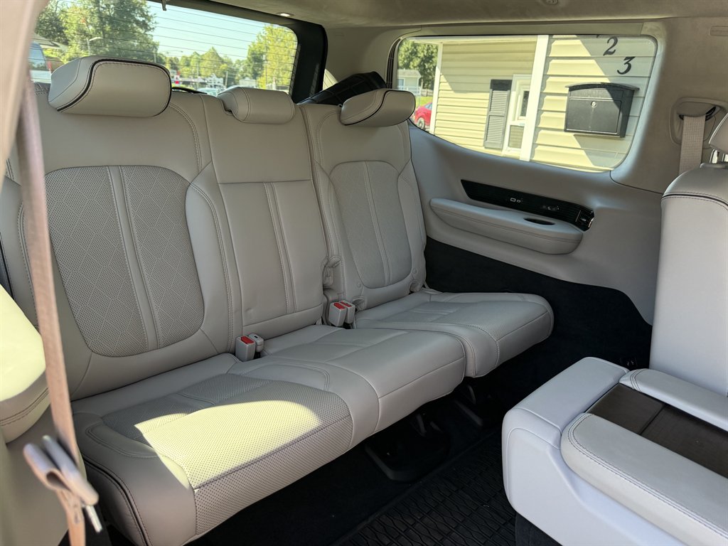 2023 Jeep Grand Wagoneer - $51,800