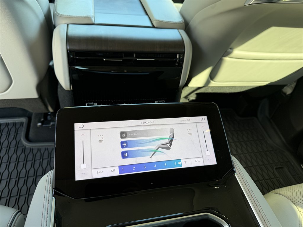 2023 Jeep Grand Wagoneer - $51,800