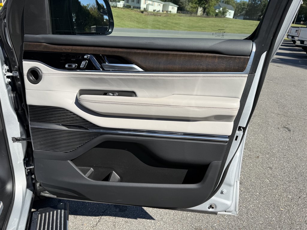 2023 Jeep Grand Wagoneer - $51,800