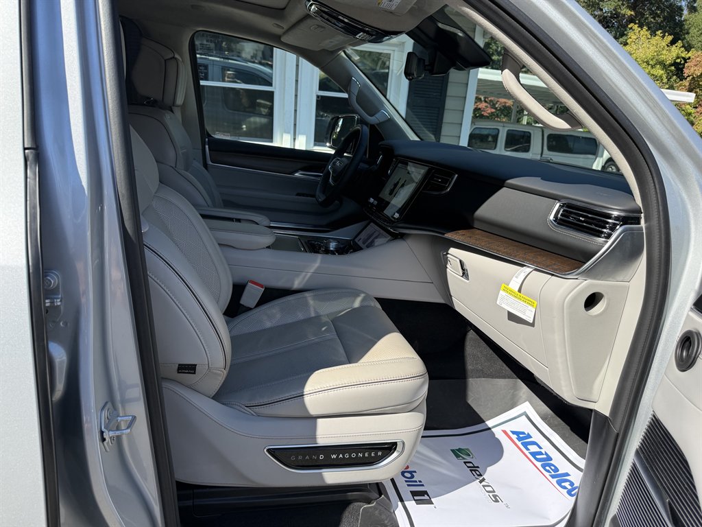2023 Jeep Grand Wagoneer - $51,800