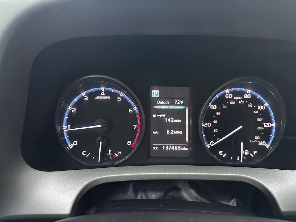 2017 Toyota RAV4 LE photo