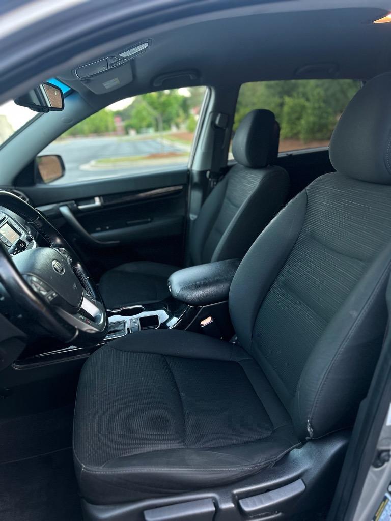 2014 Kia Sorento LX photo