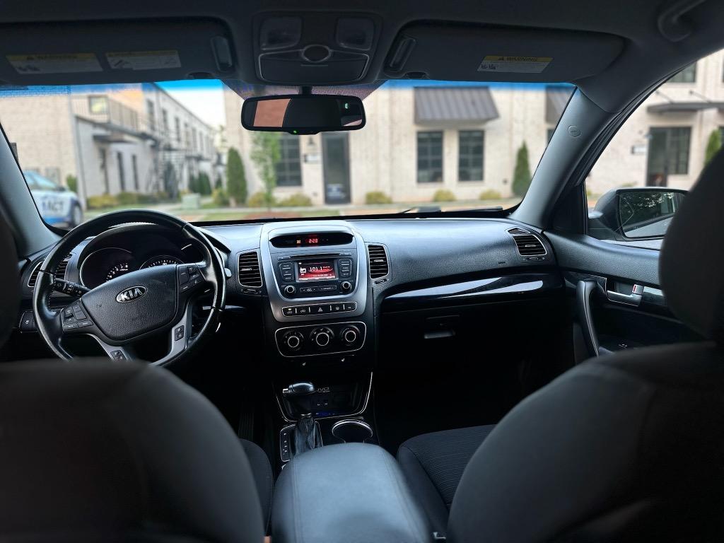 2014 Kia Sorento LX photo