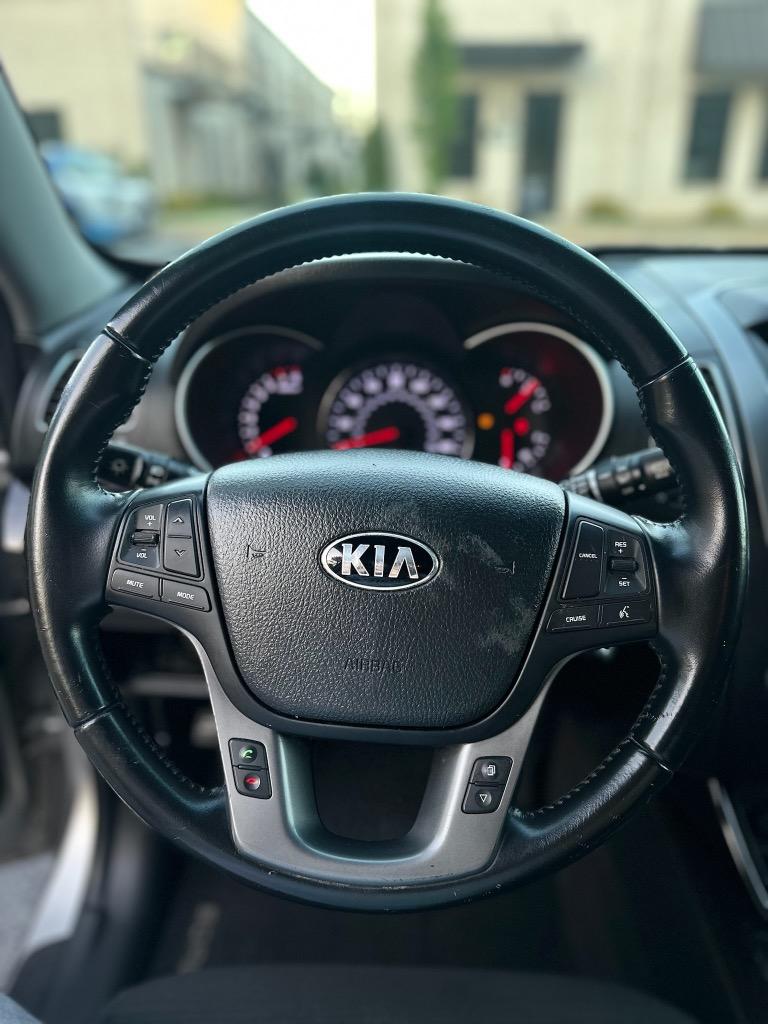 2014 Kia Sorento LX photo