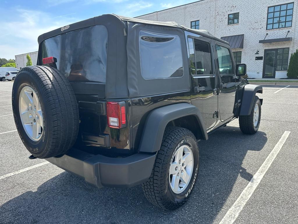 2018 Jeep Wrangler - $12,500
