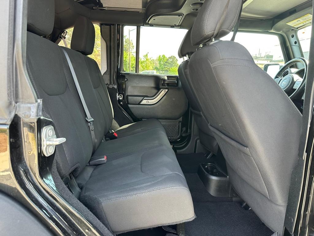 2018 Jeep Wrangler - $12,500