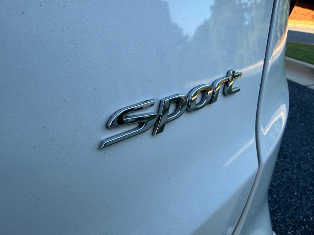 2013 Hyundai Santa FE Sport - $6,500