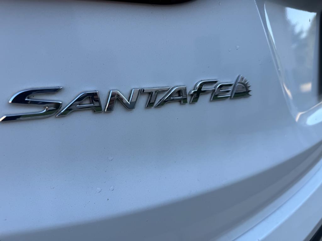 2013 Hyundai Santa FE Sport - $6,500