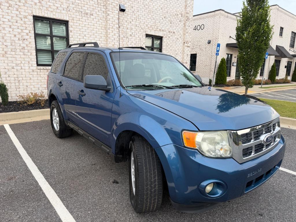 2010 Ford Escape - $3,500