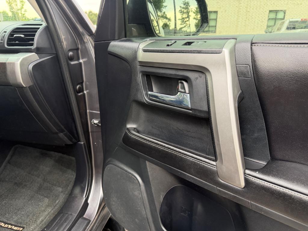 2015 Toyota 4Runner - $15,900