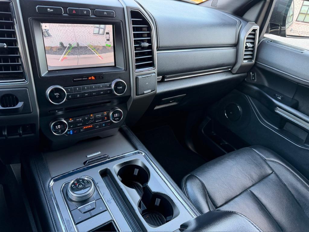 2018 Ford Expedition - $16,500