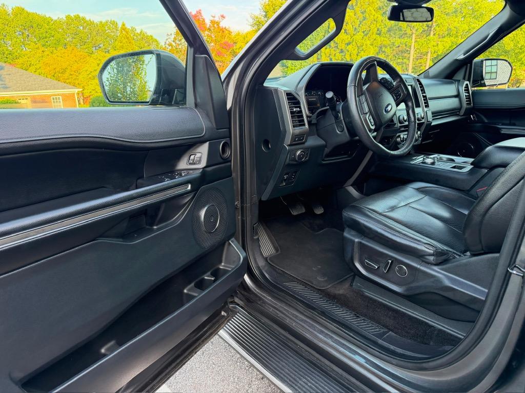 2018 Ford Expedition - $16,500