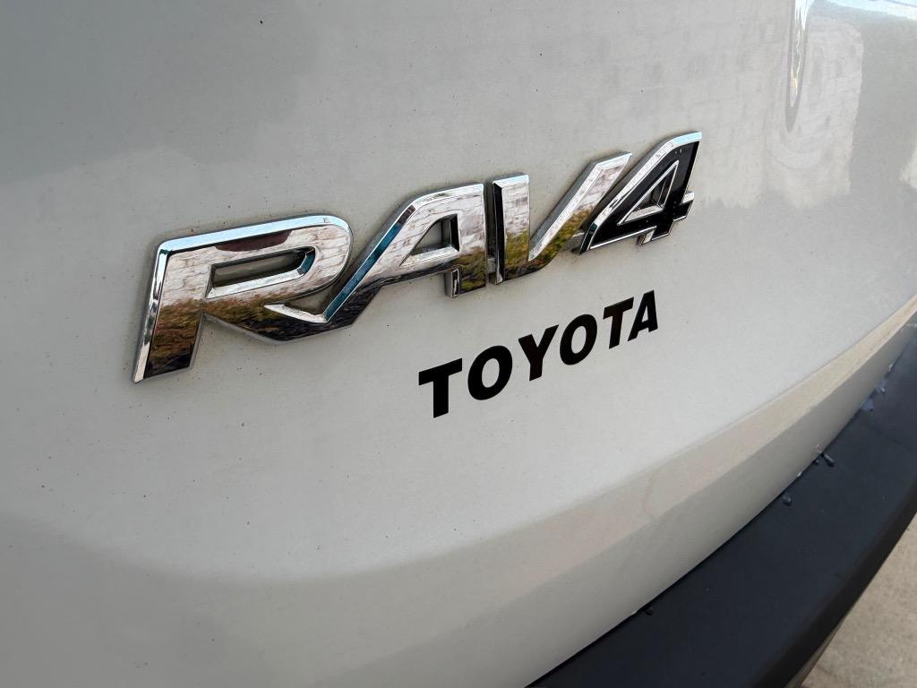 2013 Toyota RAV4 - $9,900